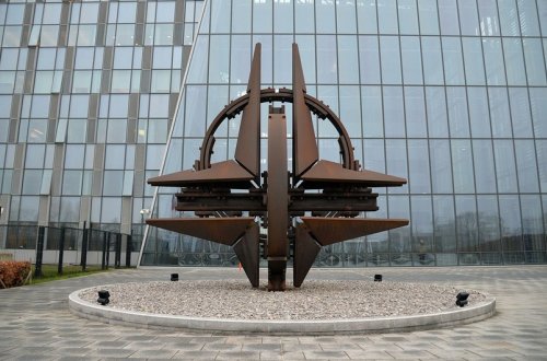 NATO Rusiyaya xəbərdarlıq edib