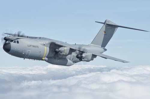 Türkiyənin iki təyyarəsi Ukraynada qalıb