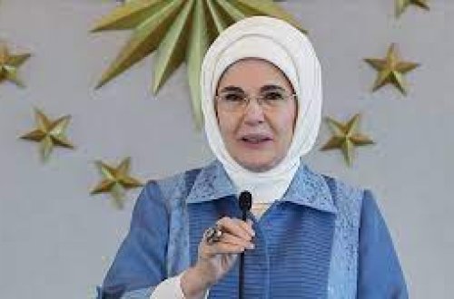 Əminə Ərdoğan Yelena Zelenskiyə videomüraciət göndərib