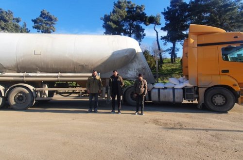 Xocavəndə icazəsiz daxil olan şəxslər saxlanılıb