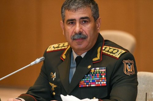 Zakir Həsənov ermənilərin təxribatlarına dərhal adekvat cavabın verilməsi barədə tapşırıqlar verib