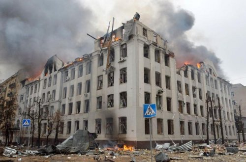 Rusiya ordusu qaçqınların olduğu avtobusu atəşə tutub