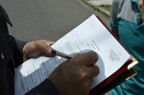 Əmək qanunvericiliyini pozan 7 vəzifəli şəxs məsuliyyətə cəlb edilib