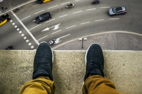 Bakıda intihara cəhdin qarşısı alınıb