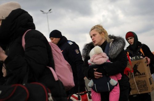 Zelenskinin ofisi: 20 mindən çox insan humanitar dəhlizlə təxliyə edilib