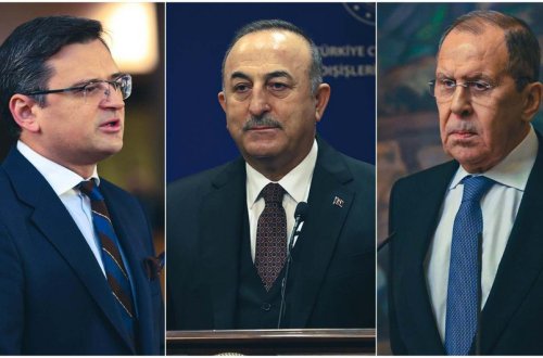 Türkiyə, Rusiya və Ukrayna XİN başçılarının görüşü başlayıb - YENİLƏNİB