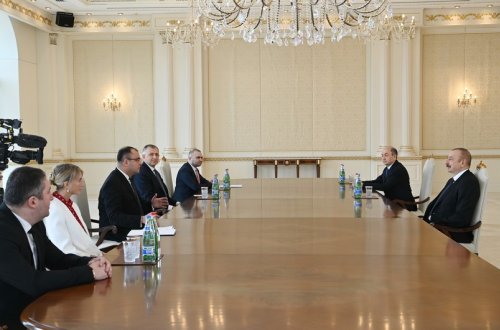 Президент Азербайджана принял делегацию во главе с министром юстиции Грузии