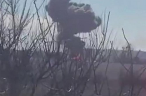 Ukrayna ordusu Rusiya helikopterini belə vurdu - Video