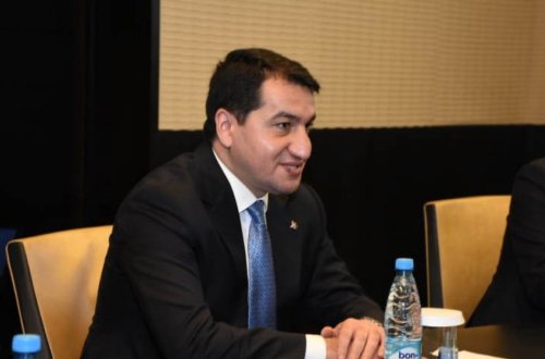 Hikmət Hacıyev: 