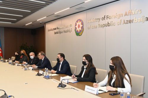 Ceyhun Bayramov Avropa İttifaqının rəsmisi ilə görüşüb