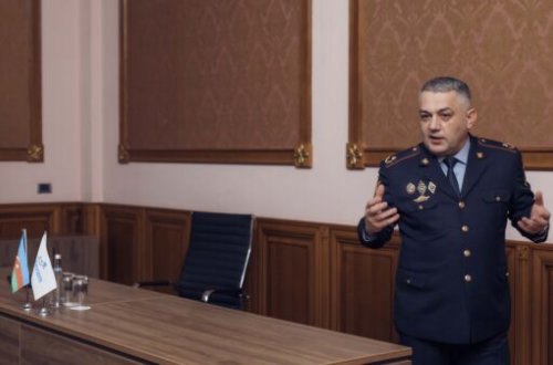 Elşad Hacıyev “Davam”ın qonağı olub – FOTOLAR