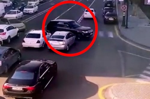 Bakıda polislərin əmrinə tabe olmayan 