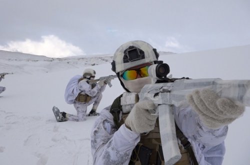 Naxçıvanın xüsusi təyinatlı bölmələri yüksək dağlıq ərazilərdə məşğələlər keçirir