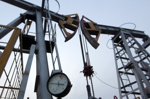 Azərbaycan nefti ucuzlaşmaqda davam edir