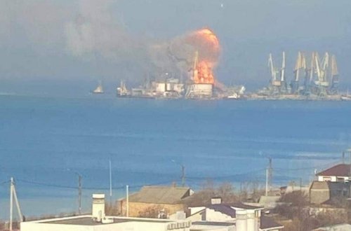 Ukrayna ordusu Rusiyanın iri desant gəmisini məhv edib