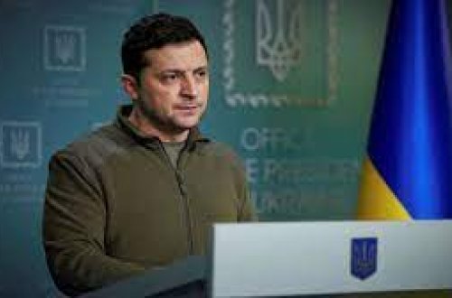 Zelenski Qərbi tənqid edib: “Yoxsa Rusiya tanklarını gözləyirsiniz?”