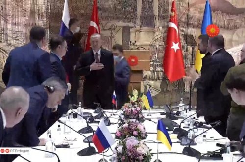 İstanbulda Rusiya və Ukrayna danışıqları başladı, Ərdoğan salamladı