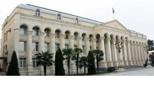 Yevlax RİH-dən 150 minlik “bayram müqaviləsi”: Siyahıda vaxtı keçmiş bayramlar da var…