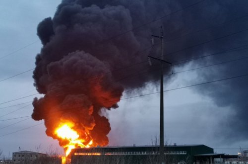 Пожар на нефтебазе в Белгороде произошел вследствие удара с вертолетов ВС Украины