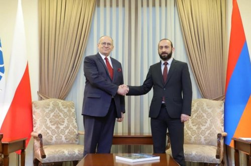 ATƏT sədri İrəvanda Ermənistanın XİN başçısı ilə görüşüb