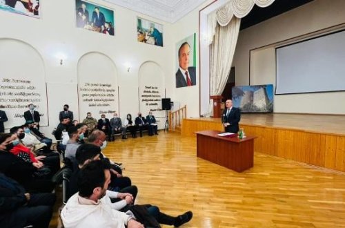 Nəsimi rayon İcra Hakimiyyətinin Başçısı səyyar qəbul keçirdi