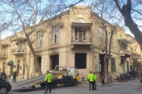 Bakıda partlayış zamanı 13 avtomobil zədələnib