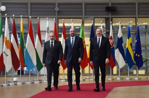 Aİ Şurasının Prezidenti İlham Əliyev və Nikol Paşinyanla görüşünə dair bəyanat yayıb