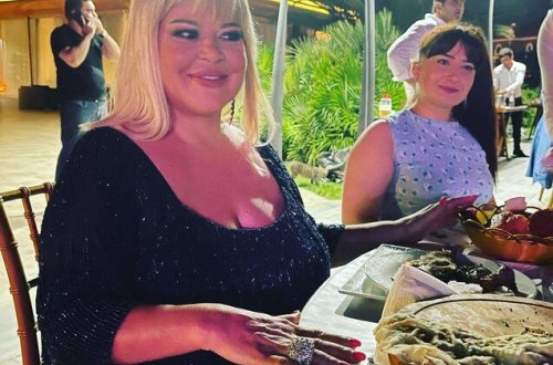 Mətanət mədəsini kiçiltdi