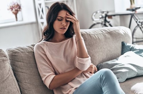 Oruc tutanda dərmansız baş ağrılarını aradan qaldıran 3 üsul