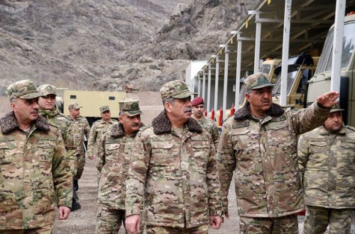 Закир Гасанов дал поручение по дальнейшему повышению боеспособности войск - ФОТО/ВИДЕО