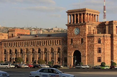 Ekspert: “Ermənistan Rusiya və KTMT-dən uzaqlaşmağa çalışır”