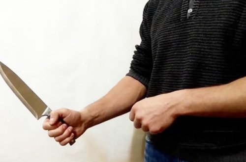 Həmyerlisini ürəyindən bıçaqlayıb öldürən şəxsin məhkəməsi başlayır