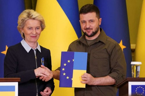 Ukrayna Prezidentinə Aİ-yə üzvlüklə bağlı sorğu vərəqəsi verilib