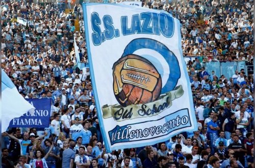 “Lazio” klubu koronavirus protokolunu pozduğuna görə 150 min avro cərimələnib