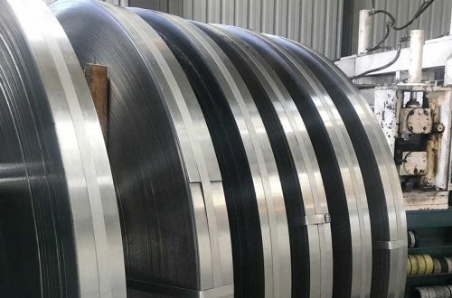 Böyük Britaniya Rusiyadan çuqun və polad idxalını dayandırır