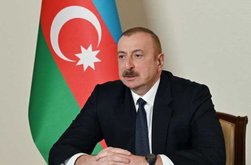 İlham Əliyev birinci rübün yekunlarına həsr olunan müşavirədən paylaşımlar etdi - FOTO