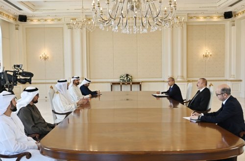 Prezident İlham Əliyev BƏƏ-nin sənaye və qabaqcıl texnologiyalar nazirini qəbul edib