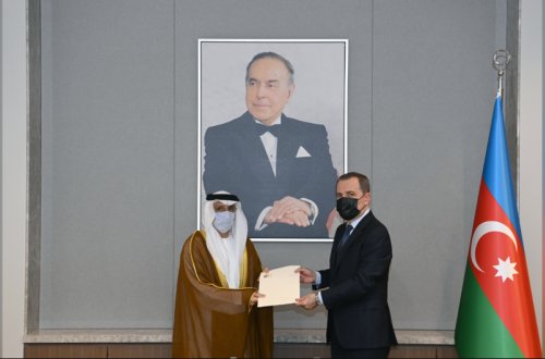 Ceyhun Bayramov BƏƏ-nin yeni səfiri ilə görüşüb