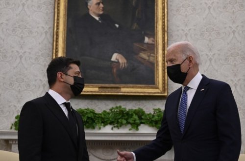 Zelenski Baydeni Rusiyanı terrorizmin himayədarı kimi tanımağa çağırıb