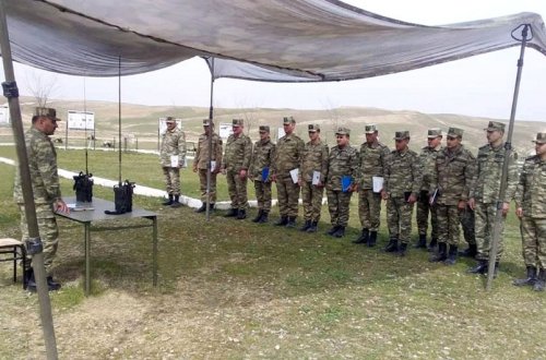 Azərbaycan Ordusunun rabitə hissə və bölmələrində məşğələlər keçirilib
