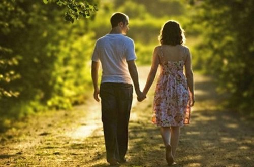 Qadınla cinsi əlaqədə oldu, hər şeyi ərinə danışdı, intim fotoları isə... - Bakıda şok olay