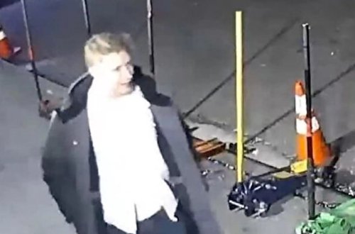 Nyu-Yorkda bir şəxs 