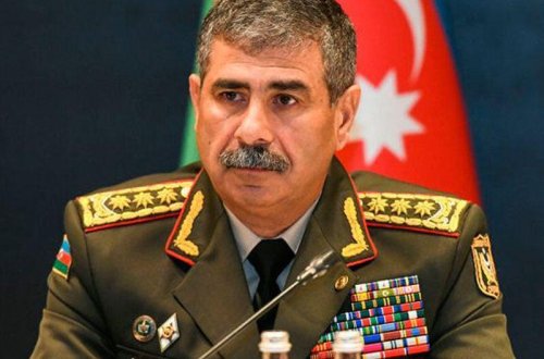 Azərbaycanın müdafiə naziri Türkiyə tərəfinə başsağlığı verib