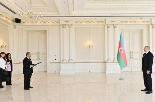 Prezident Misirin ölkəmizdə yeni təyin olunmuş səfirinin etimadnaməsini qəbul edib - YENİLƏNİB + FOTO