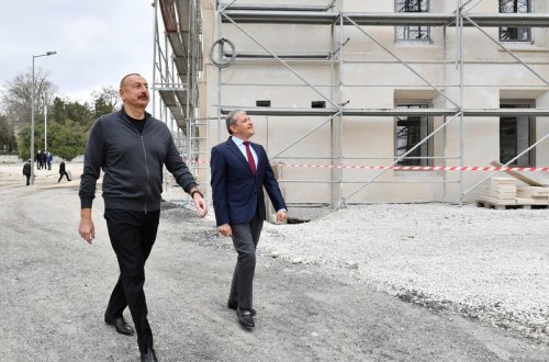 Prezident Şuşada inzibati binanın əsaslı təmiri və konfrans zalının tikintisi ilə tanış olub