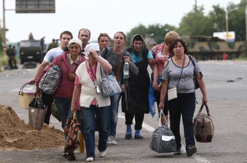BMT: Ukraynanın 7,7 milyondan çox sakini məcburi köçkünə çevrilib