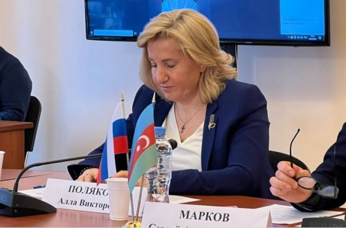 Rusiya Dövlət Dumasının deputatı Azərbaycan ilə parlamentlərarası dialoqu genişləndirməyə çağırıb