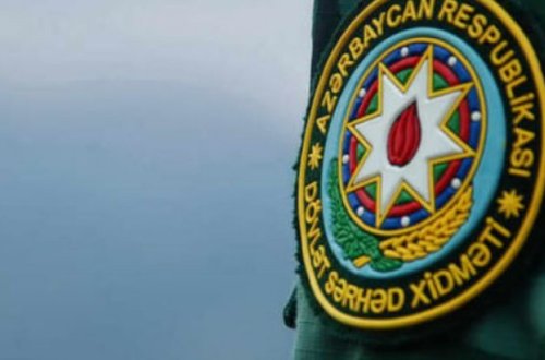 Sərhəddə insident: Biri hərbçiyə bıçaq çəkdi, digəri avtomobili üzərinə sürdü - FOTO