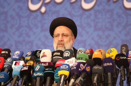 İran prezidenti: “Əfqanıstanın təhlüksizliyi təmin olunmalıdır”