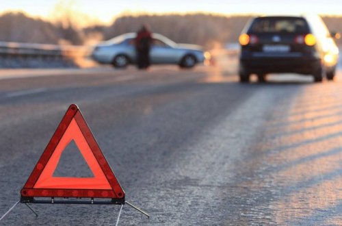 Abşeronda avtomobil piyadanı vuraraq öldürüb